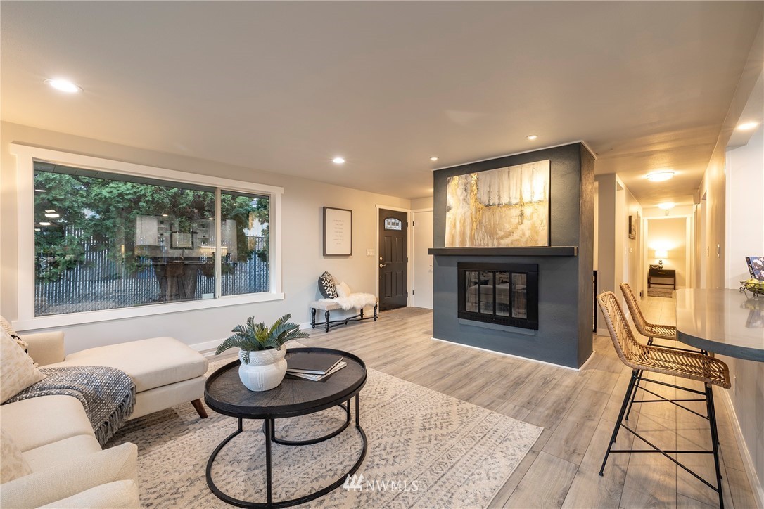 1832 Camas Ave NE, Renton